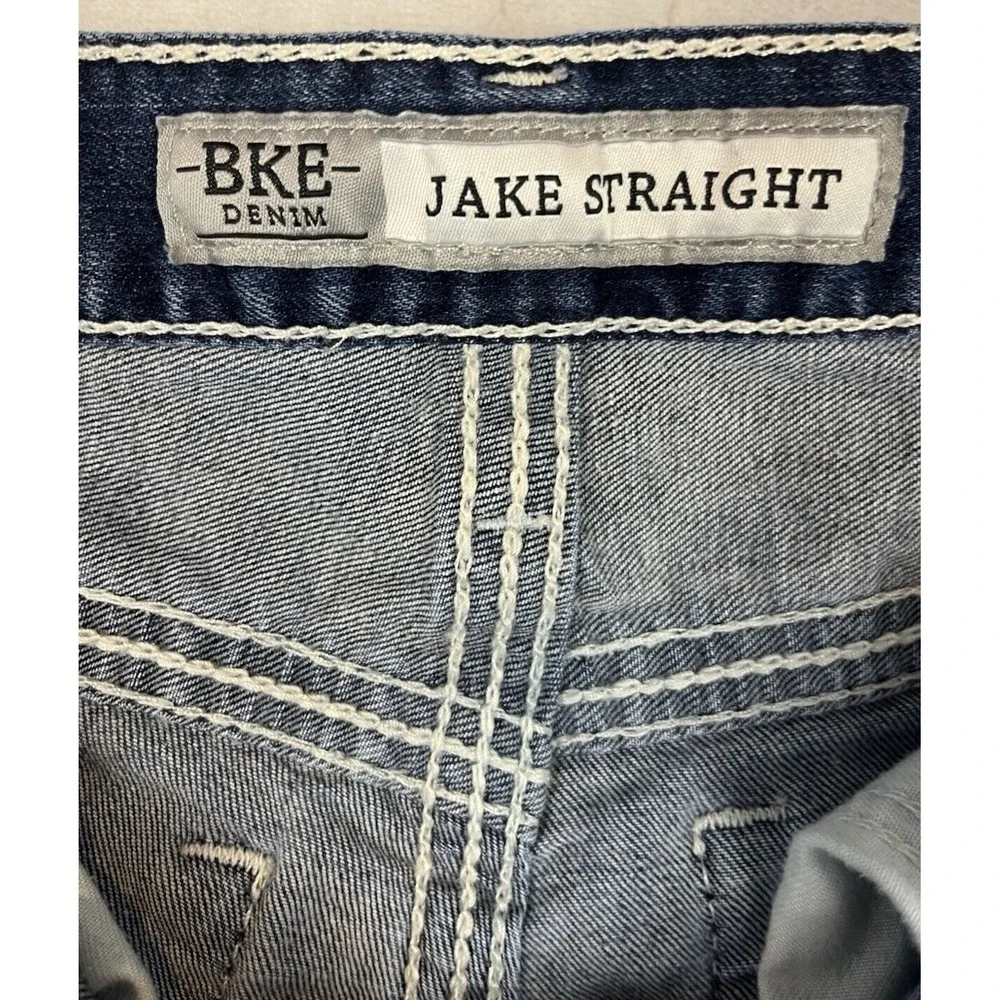 BKE Buckle Jake Jean Men 30L Blue Wash Straight Stretch Whisker Rodeo Cowboy